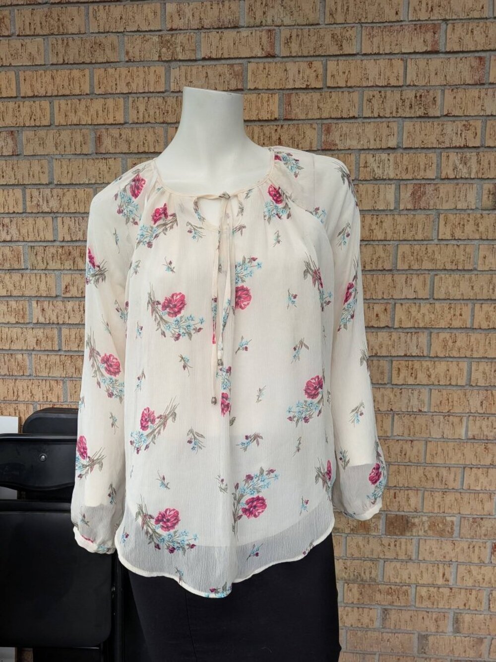 Lily Morgan sweater, size medium